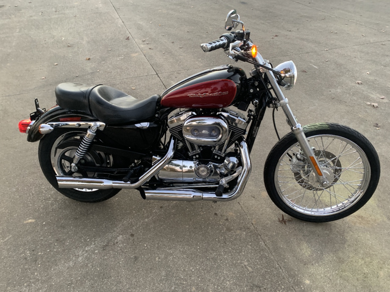 2005 Harley Davidson  XL1200C Sportster Custom 